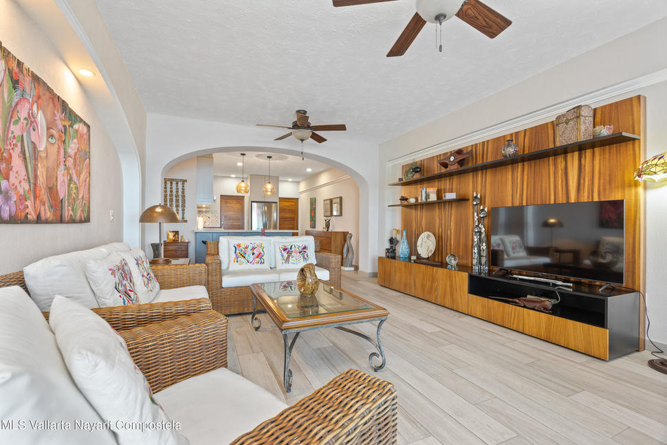 20250822220943573796000000 o