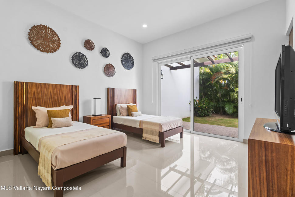 20251028202125486230000000 o