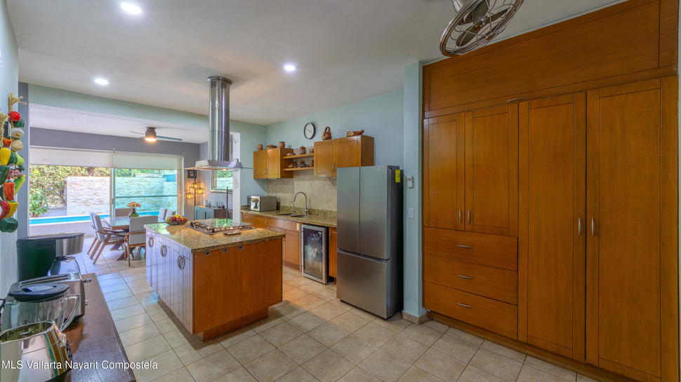 20260204220036408533000000 o