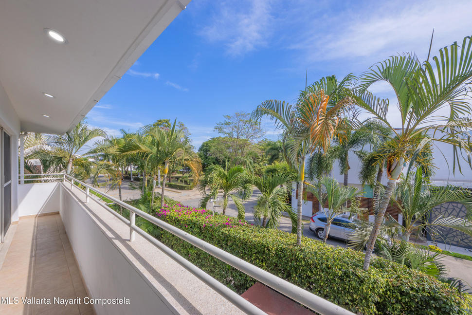 20260204220105055274000000 o