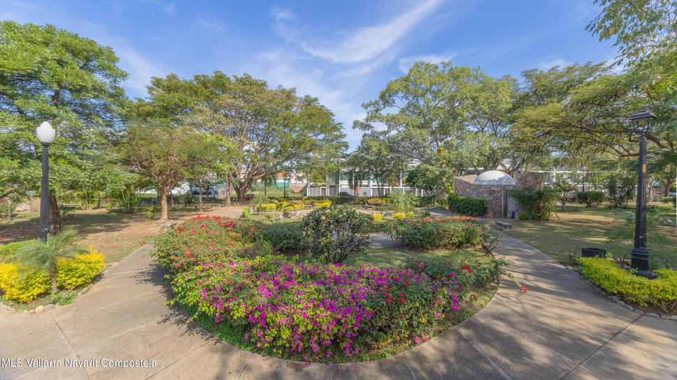 20260204220141271317000000 o