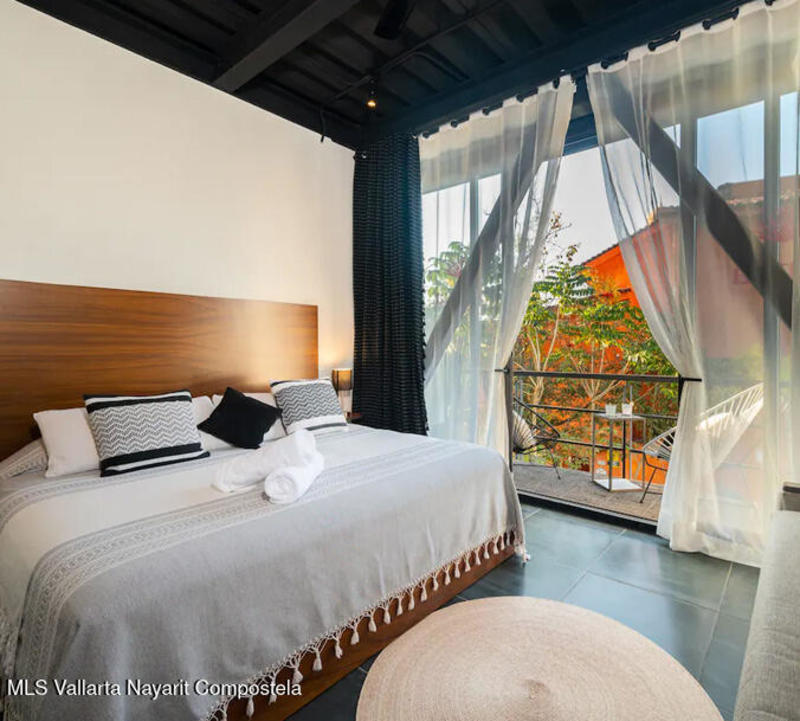 20260204215636292943000000 o