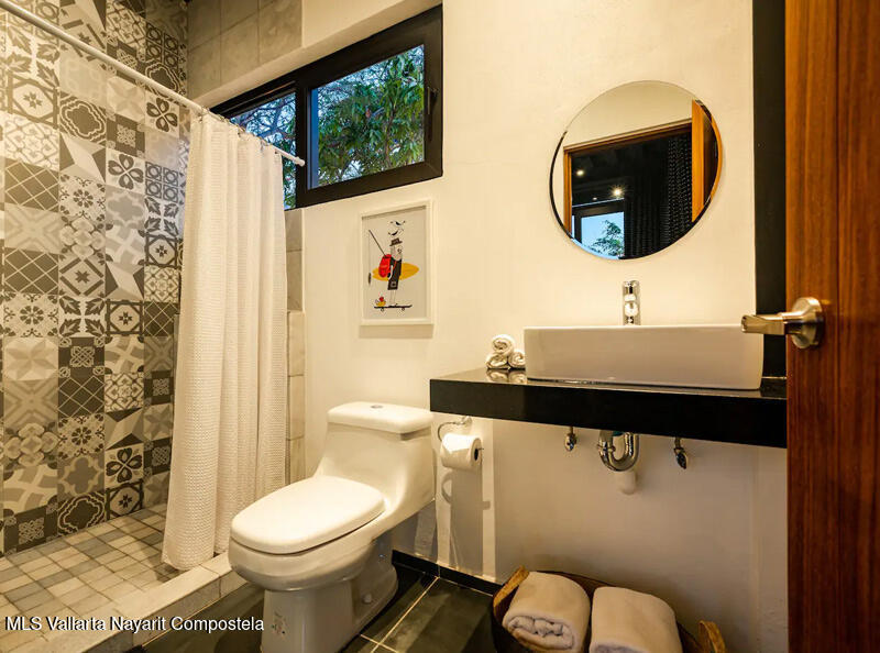 20260204235127236065000000 o