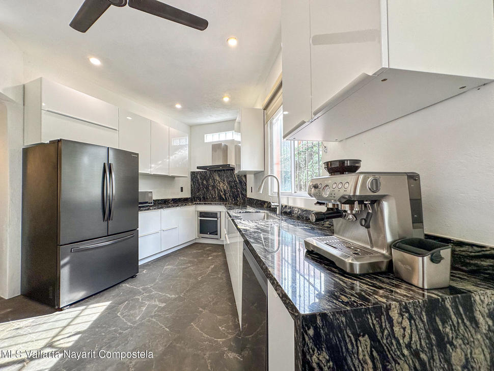 20260119182608810633000000 o