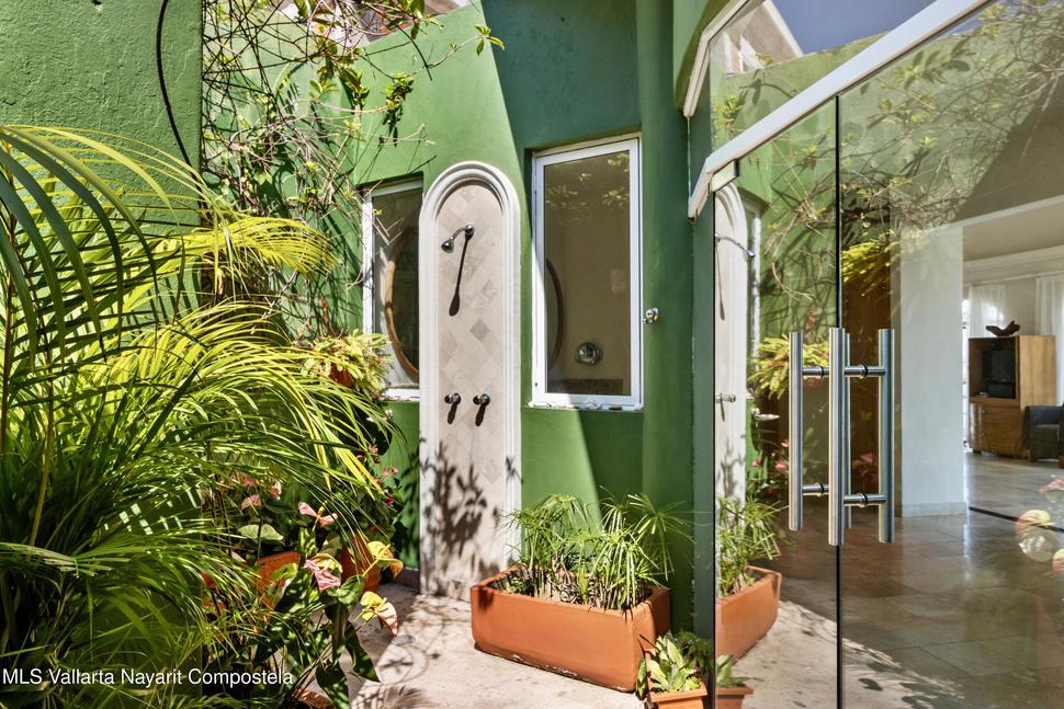 20250521200048394912000000 o