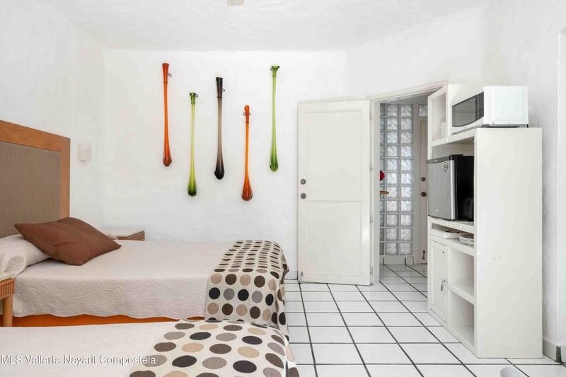 20251016004033278489000000 o