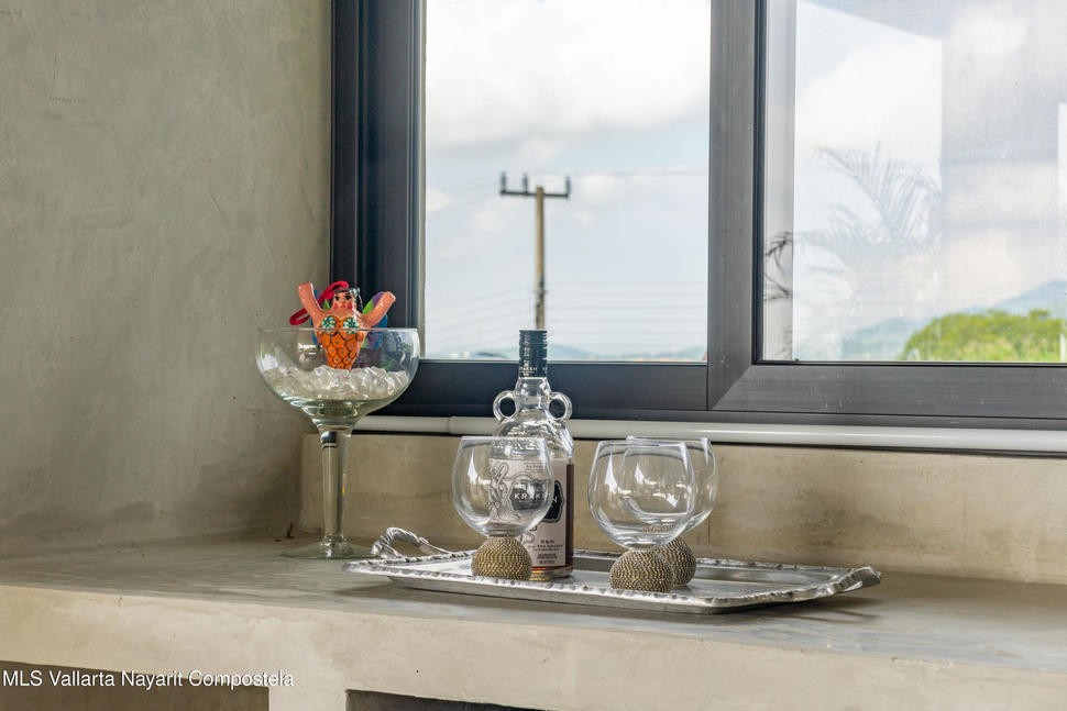 20251119184245838474000000 o