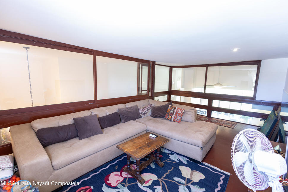 20251110200022974939000000 o