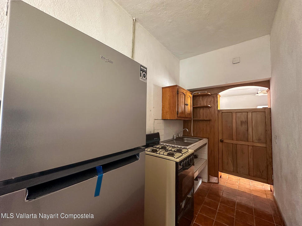 20251021220806135540000000 o