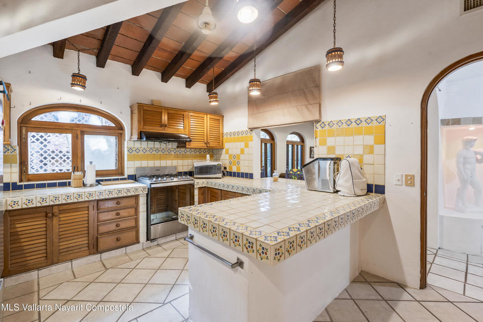 20251223175939854190000000 o