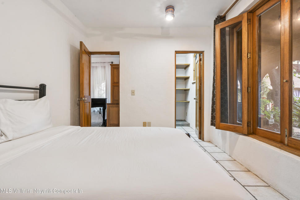 20251223180040406074000000 o