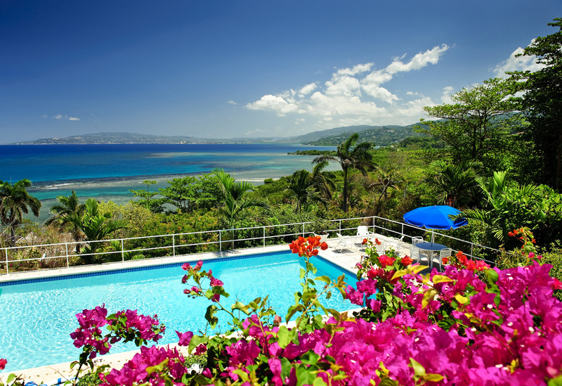 Hillside House on Round Hill Villa Rental