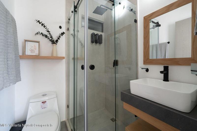 20250630223136523429000000 o