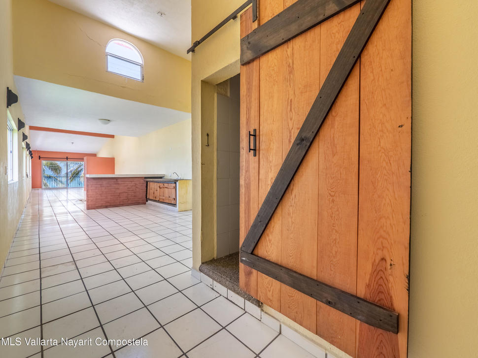 20250723232248712909000000 o