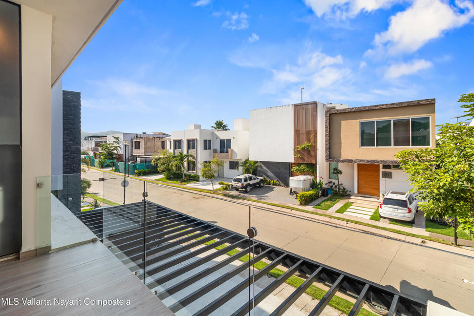 20251022223643197111000000 o