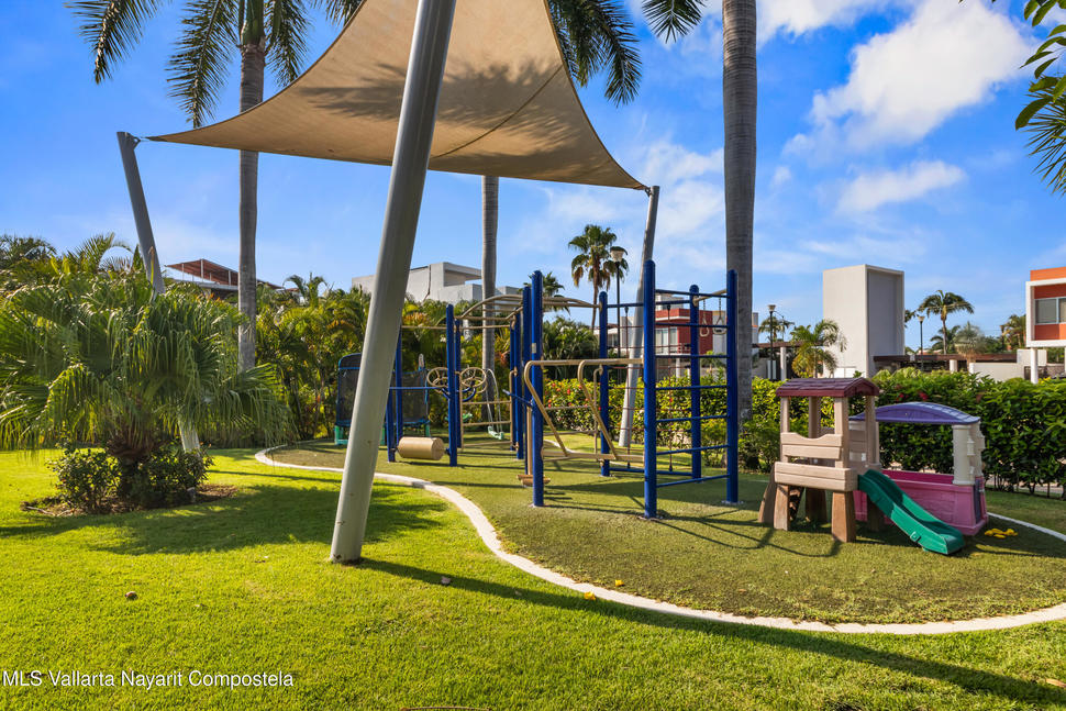 20251022223703392305000000 o