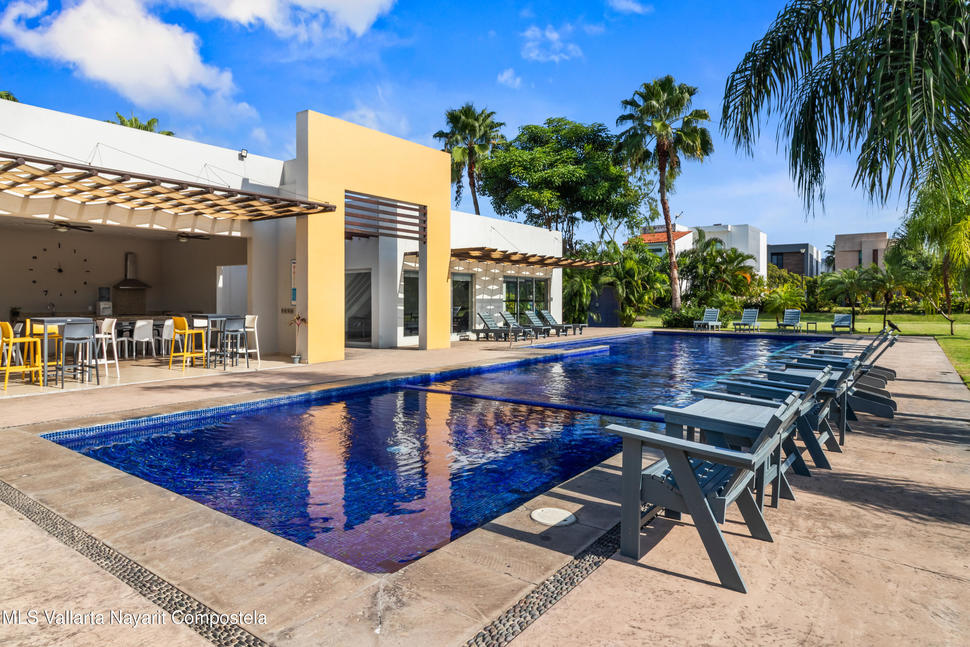 20251022220926615072000000 o