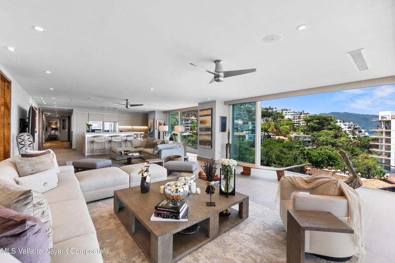 20250627224408293567000000 o