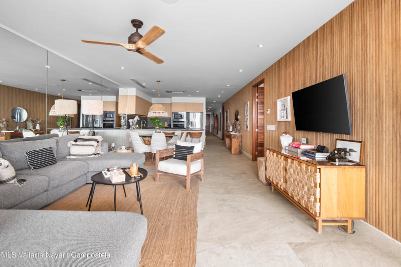 20250617033016111181000000 o