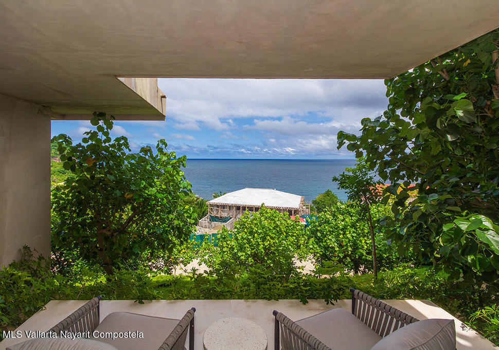 20251029183000980183000000 o