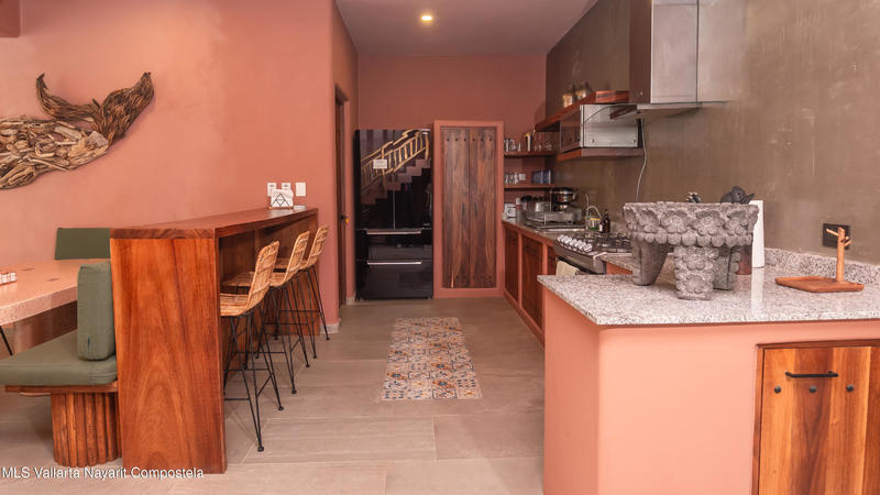 20250801183654205072000000 o