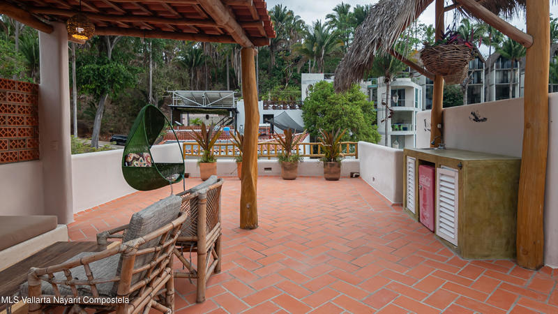 20250801183811414589000000 o