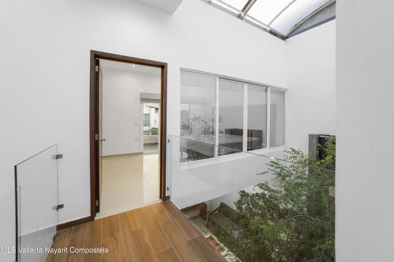 20251206025933942122000000 o