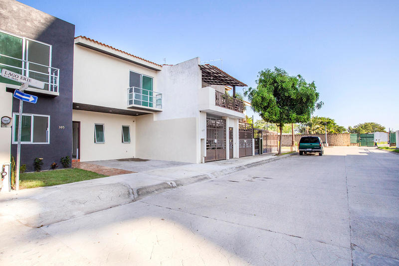 Casa Lago Erie Fluvial