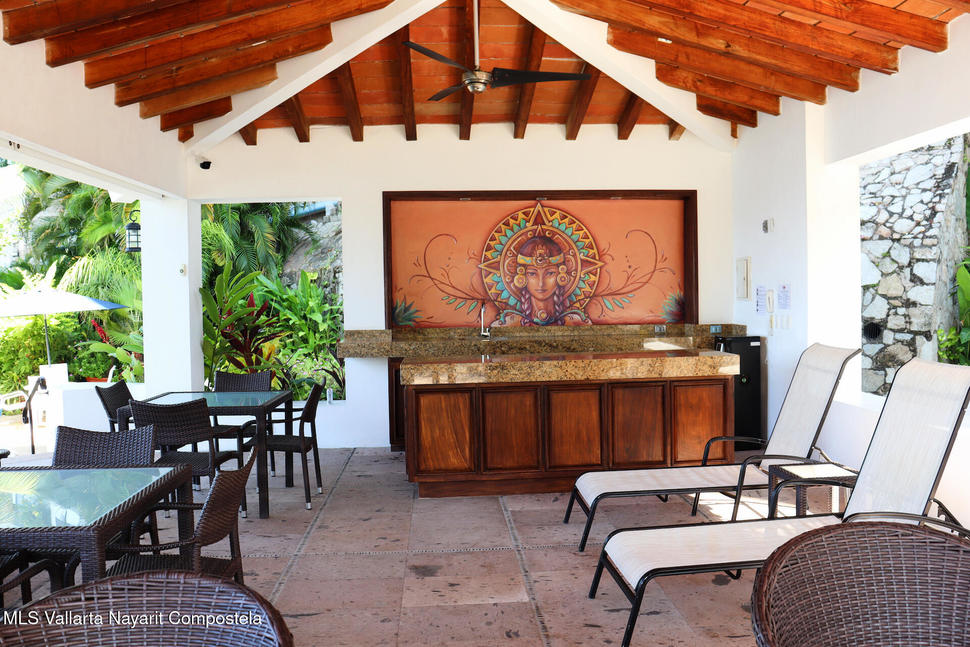 20251021215242515115000000 o