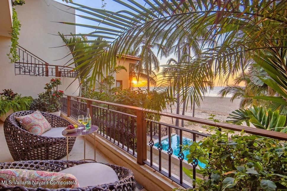 20251207195520611748000000 o