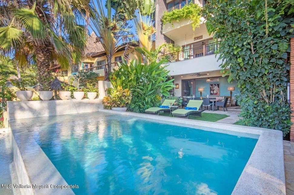 20251207195533194908000000 o