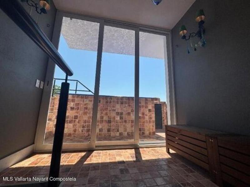 20251208232146756627000000 o