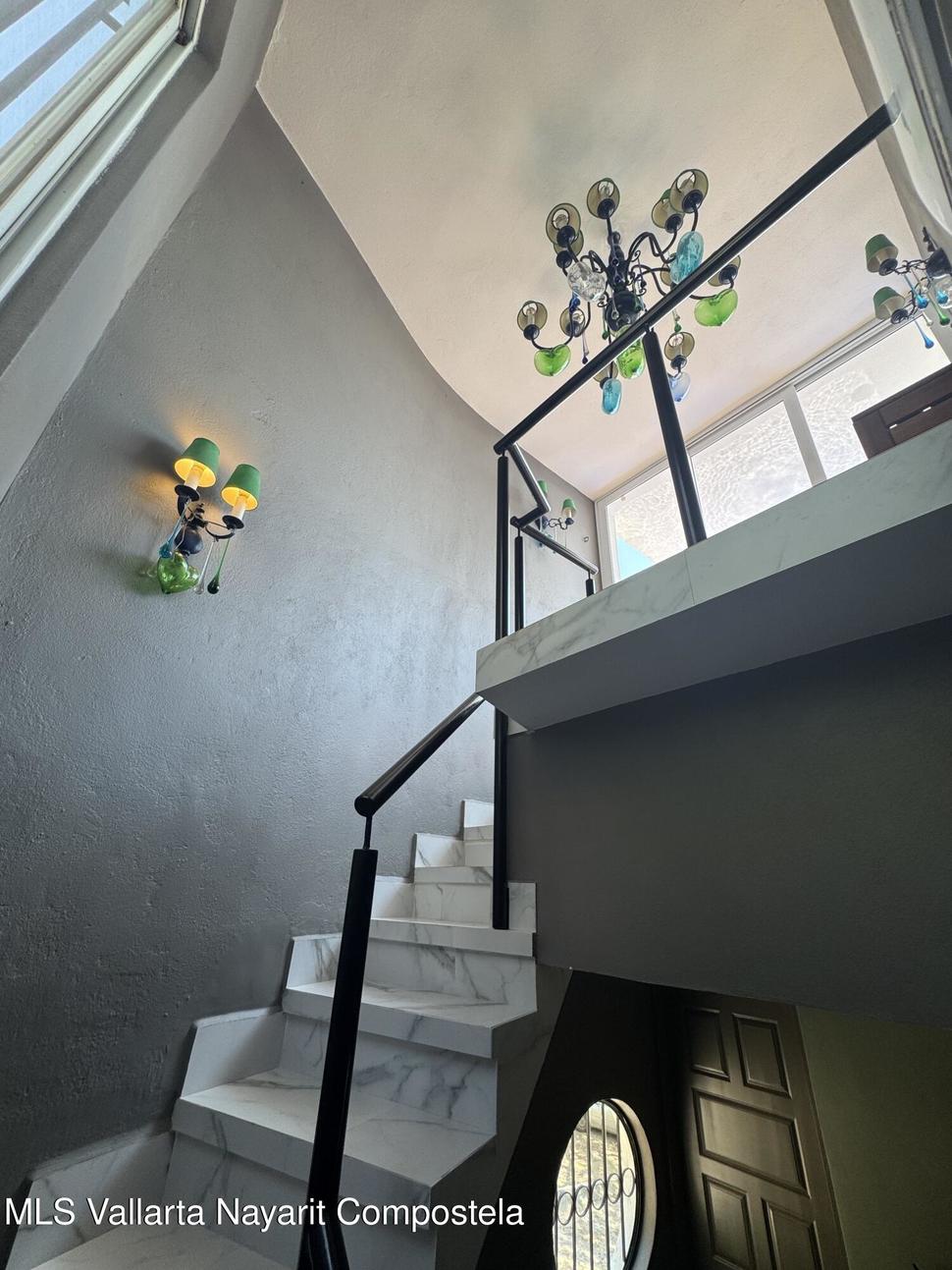 20251213184833898667000000 o