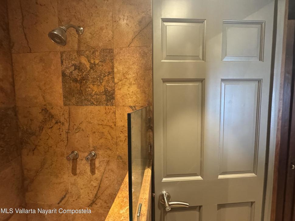 20251213184855424990000000 o