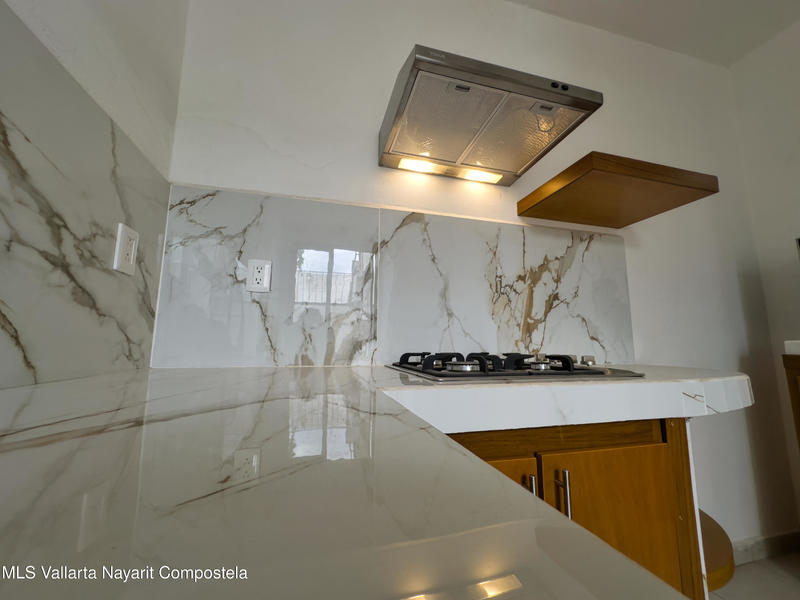 20250809180456475359000000 o