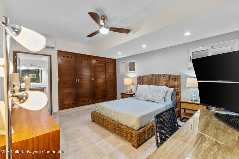 20250811193649260870000000 o