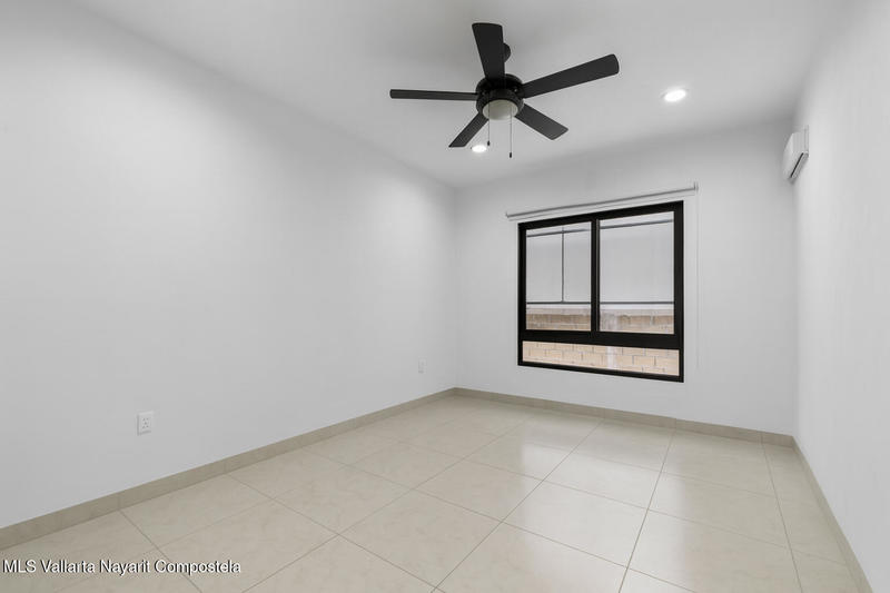 20250916010420183076000000 o