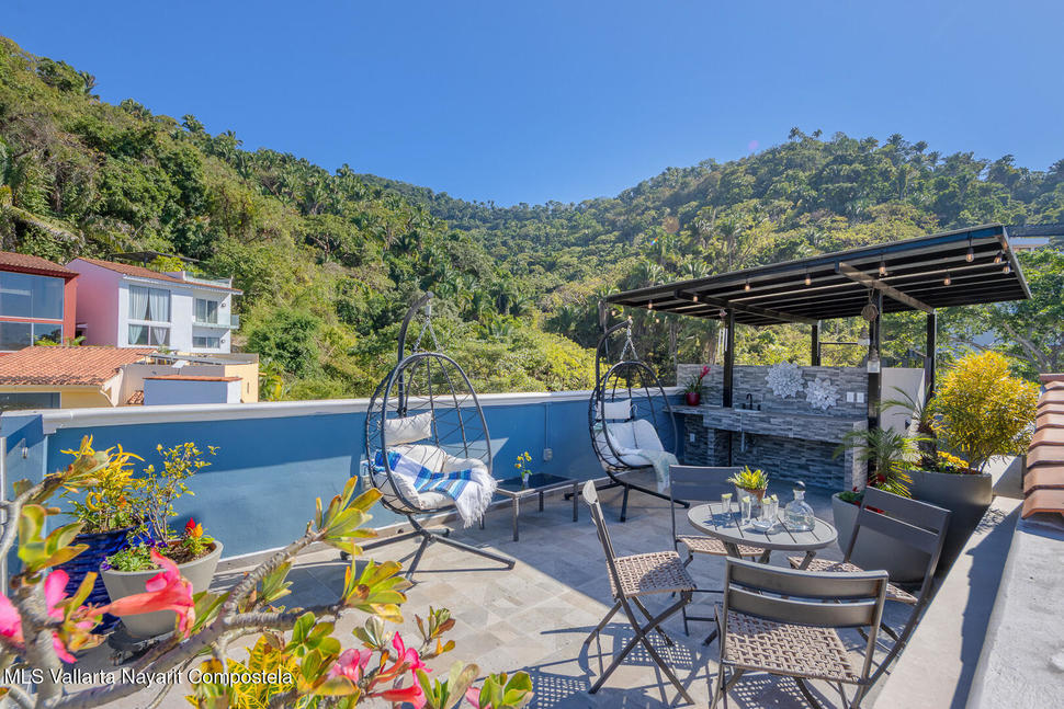 20260106223646455778000000 o