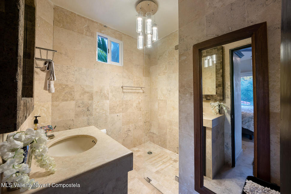 20260106223647898111000000 o