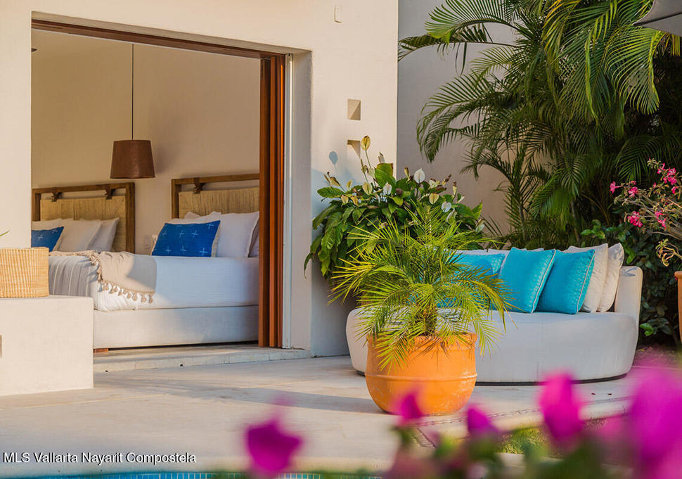 20251023224026284607000000 o