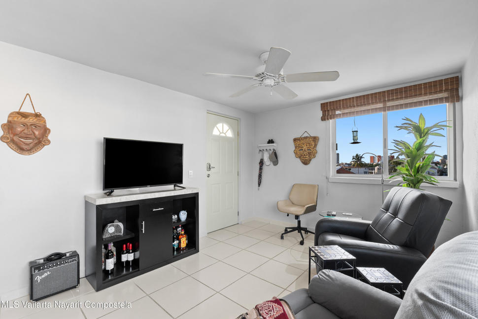 20251216192736491858000000 o