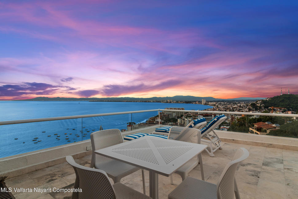 20251003003135422542000000 o