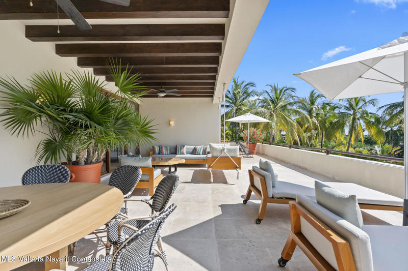 20251122004358069599000000 o