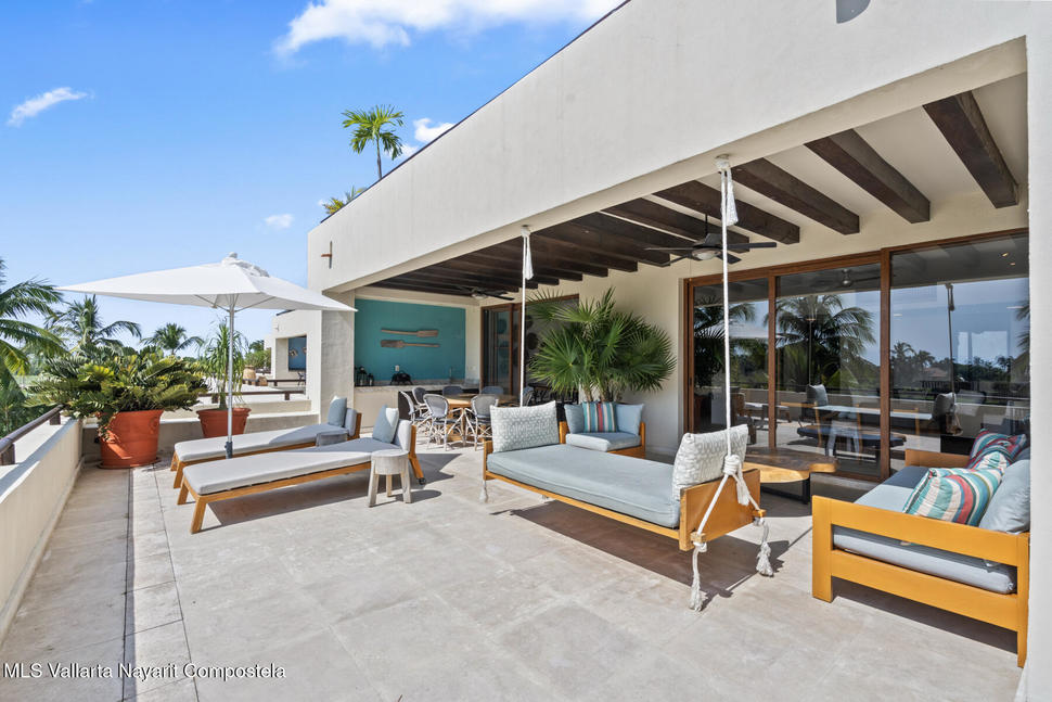 20251122004406229796000000 o