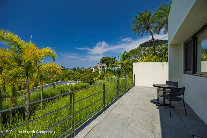 20250920020959262765000000 o