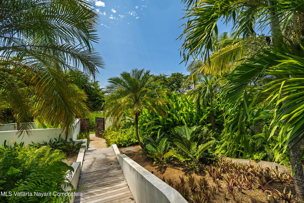 20250920021334072995000000 o