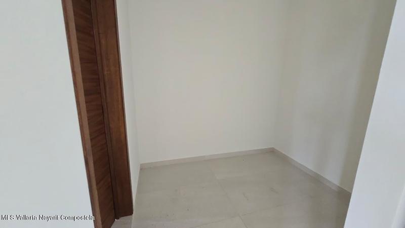 20250930230955708777000000 o