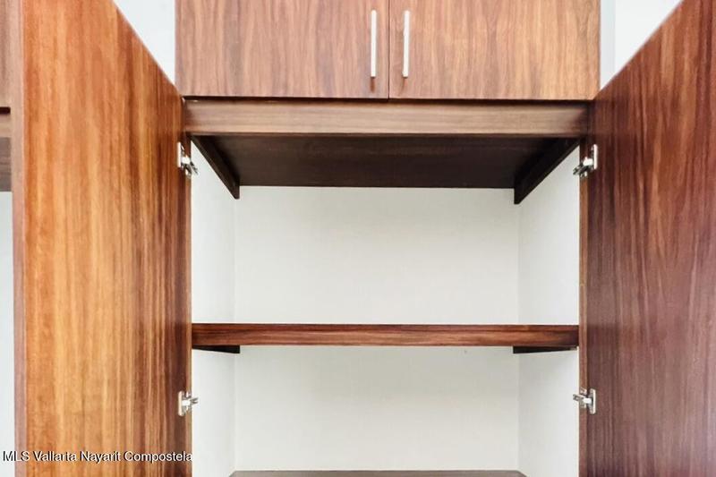 20251008183721118422000000 o