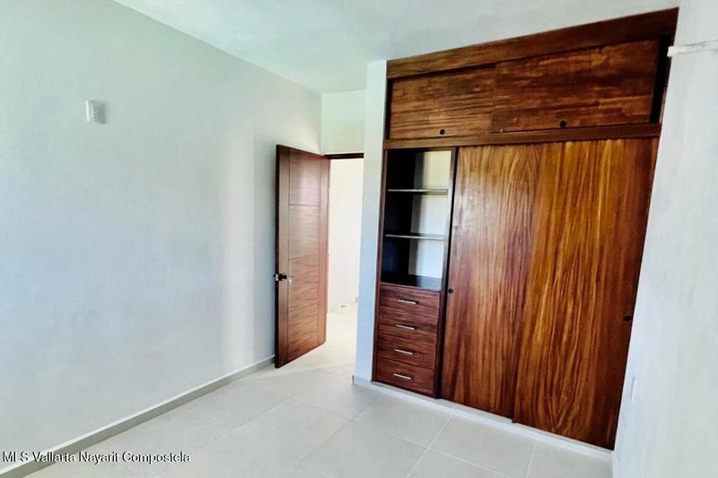 20251008183725110887000000 o