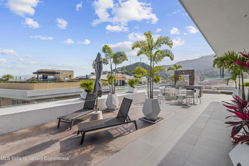 20251230200345074926000000 o